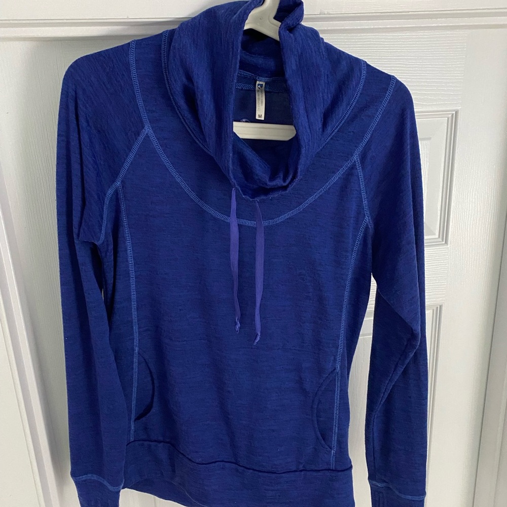Kuhl sweatshirt